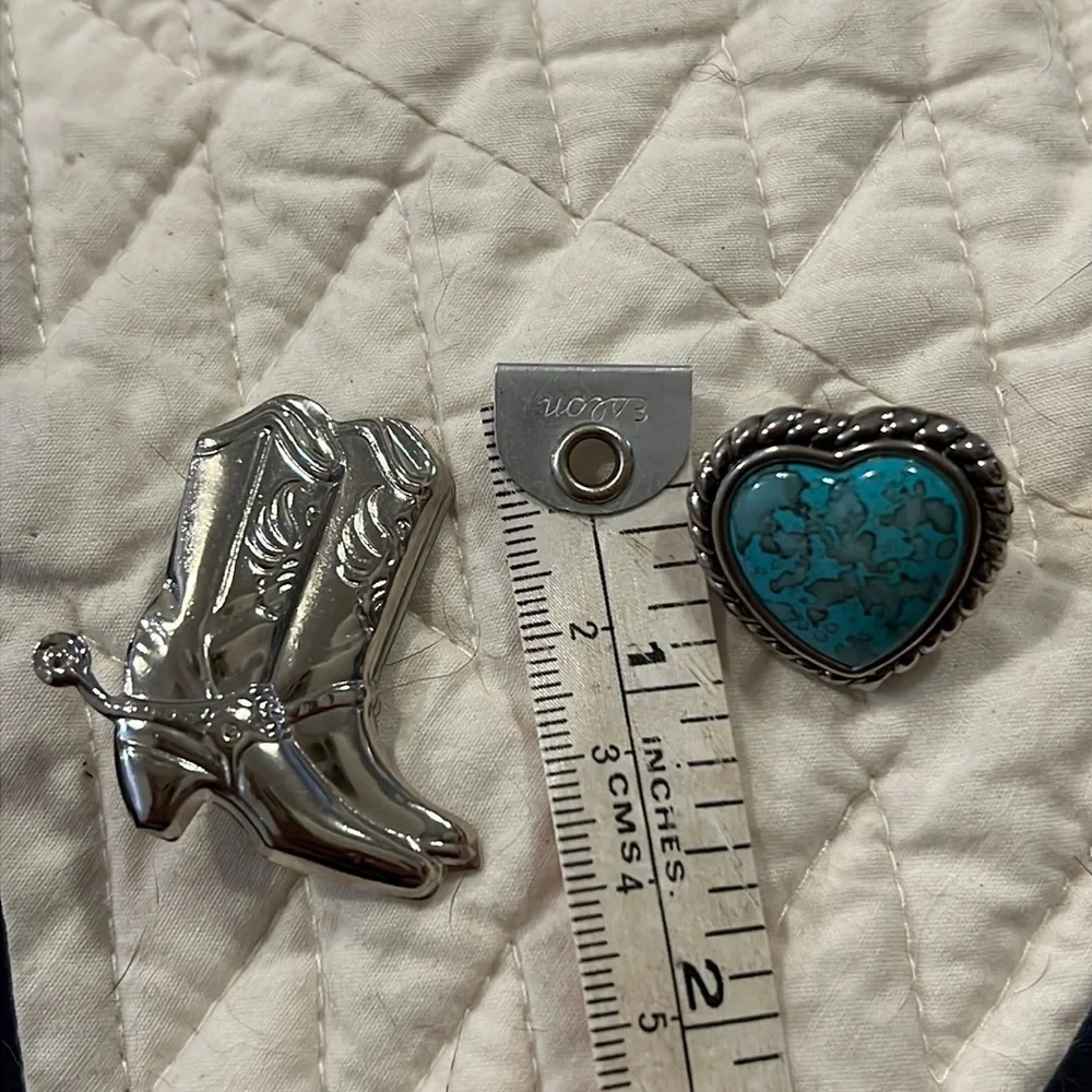 2 vintage western silver tone boots heart turquoise pins